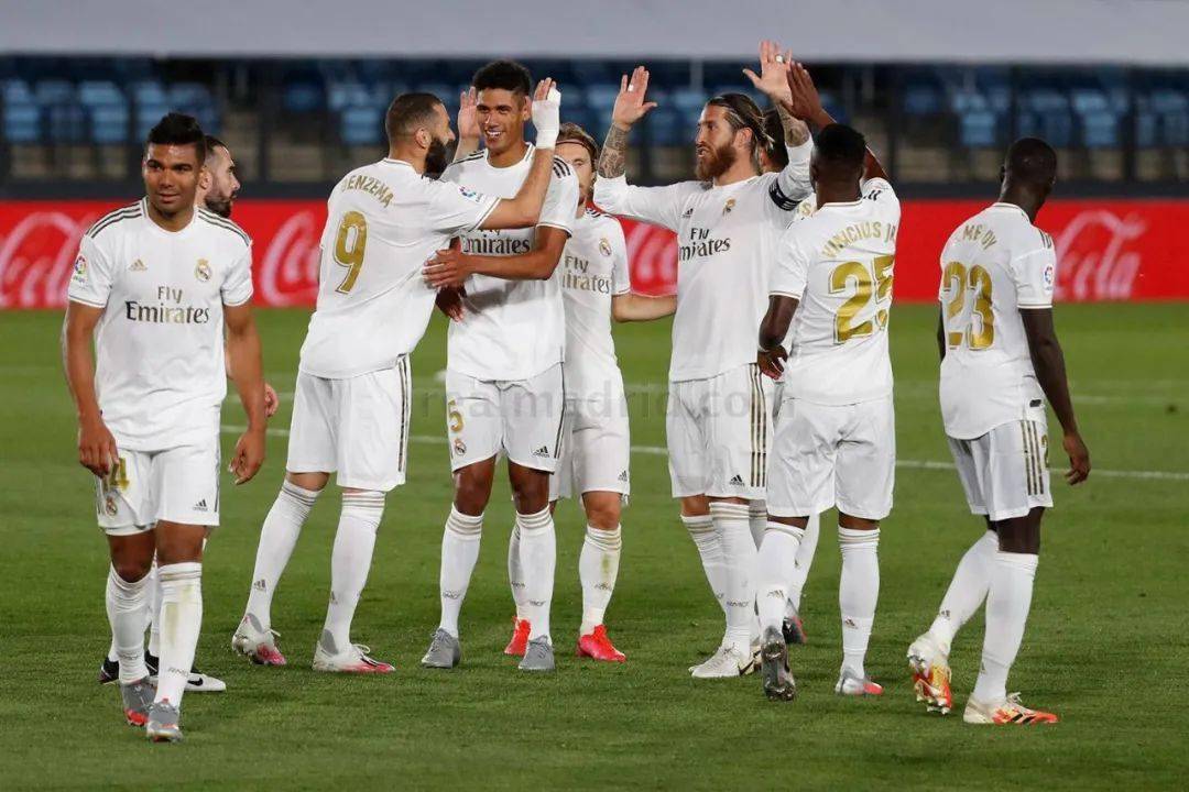 巴西队官方：三月将和法国、克罗地亚分别进行热身赛（巴西队官宣：3月将分别与法国、克罗地亚进行热身赛）