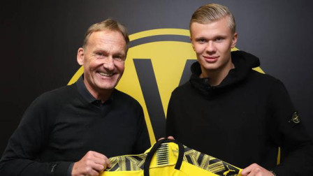 科尔：我们很快会迎来追梦和霍福德回归，所以我们拥有足够体型（科尔：追梦、霍福德即将回归，阵容尺寸不成问题）